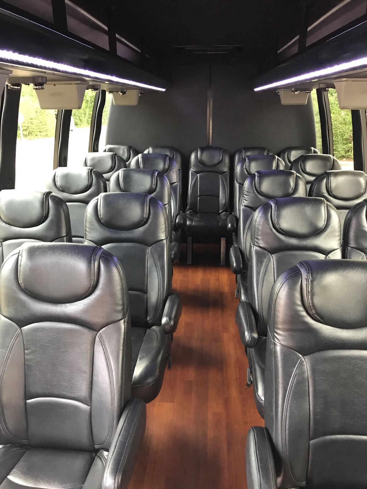 EXECUTIVE PASSENGER BUS