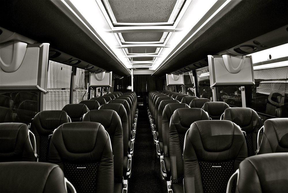 MOTOR COACH