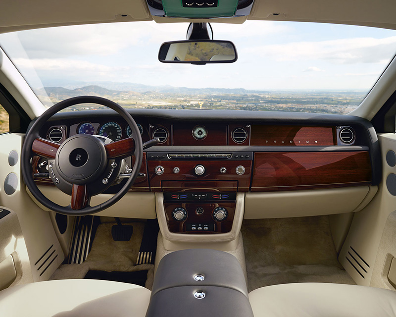 ROLLS ROYCE GHOST